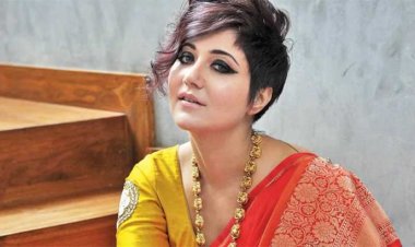 মেয়ের প্রেমিকের কাছে যে আবদার স্বস্তিকার