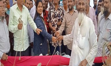 বোরহানউদ্দিনে জেলেদের মাঝে জাল ও বাছুর বিতরণ