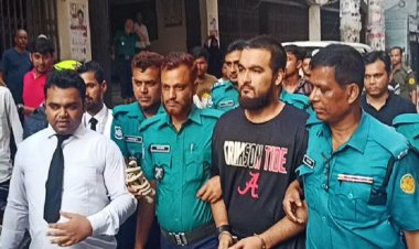 প্রতারণার মামলায় গায়ক নোবেল রিমান্ডে