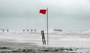 ঘূর্ণিঝড়ে রূপ নিল ‘হামুন’, সমুদ্র বন্দরে ৪ নম্বর হুঁশিয়ারি সংকেত