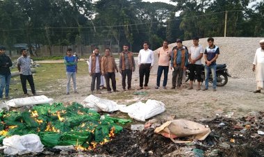 লালমোহনে বিপুল পরিমাণ পলিথিন জব্দ, দশ হাজার টাকা জরিমানা