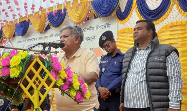 ‘যারা কোটি কোটি টাকা লুটপাট করে পাচার করেছে সেসব চোরদেরকে জনগণ আর কখনো ভোট দেবে না’