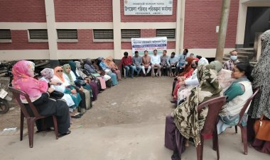 নিয়োগ বিধি বাস্তবায়নের দাবিতে লালমোহনে পরিবার পরিকল্পনা মাঠকর্মীদের কর্মবিরতি