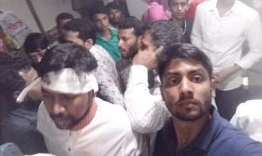 চরফ্যাশনে সাবেক সচিবের বহরে হামলা, সাংবাদিকসহ আহত ১৫