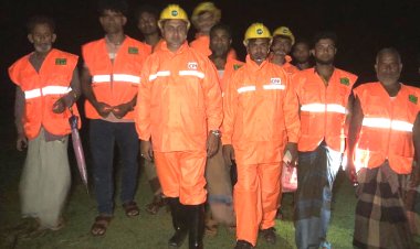 ঘূর্ণিঝড় মোখা: সাধারণ মানুষের নিরাপত্তা নিশ্চিতে রাতে যুবলীগ নেতা জুলহাসের মানবিক টিম