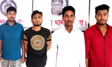 লালমোহনে আটক-৪