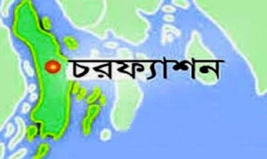 দুই গরুর চামড়া ও ভুঁড়ি রেখে মাংস নিয়ে গেছে চোর