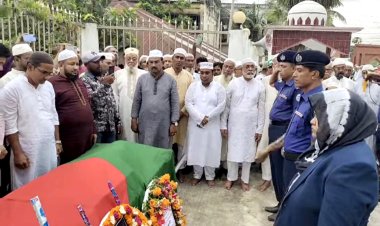 রাষ্ট্রীয় মর্যাদায় শায়িত বোরহানউদ্দিনের বীরমুক্তিযোদ্ধা সিদ্দিকুর রহমান