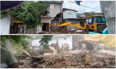 বুলডোজার দিয়ে গুঁড়িয়ে দেয়া হলো ধর্ষণে অভিযুক্ত দুইজনের বাড়ি