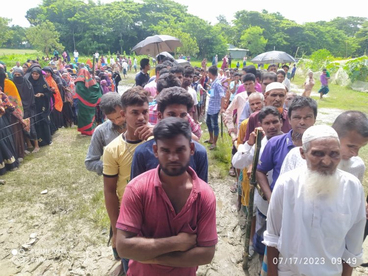 মুজিবনগর ইউপিতে শান্তিপূর্ণভাবে চলছে ভোট গ্রহণ