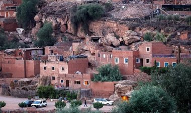 মরক্কোয় ভূমিকম্পে প্রাণহানি দুই হাজার ছাড়িয়েছে, আতঙ্কে রাস্তায় ঘুমাচ্ছে মানুষ