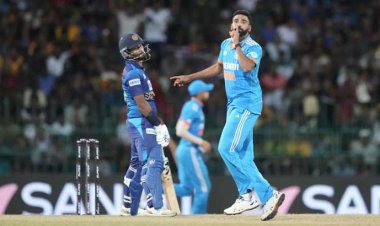 শ্রীলংকাকে হেসেখেলে হারিয়ে এশিয়া কাপের ফাইনালে ভারত