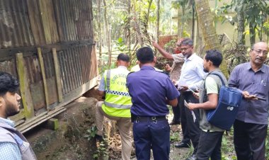 চোরকে চিনায় বৃদ্ধাকে কুপিয়ে হত্যা