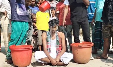 ভালোবেসে বিয়ে করেও ১১ দিনের মাথায় বিচ্ছেদ, দুধ দিয়ে গোসল করে তরুণের শপথ