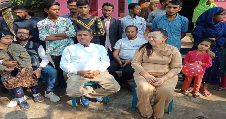 প্রেমের টানে ইতালি থেকে ছুটে এলেন সিনোমা