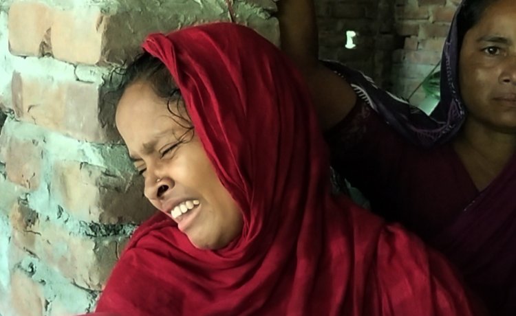 লালমোহনে অটোরিকশার চাকায় পৃষ্ট হয়ে শিশু নিহত