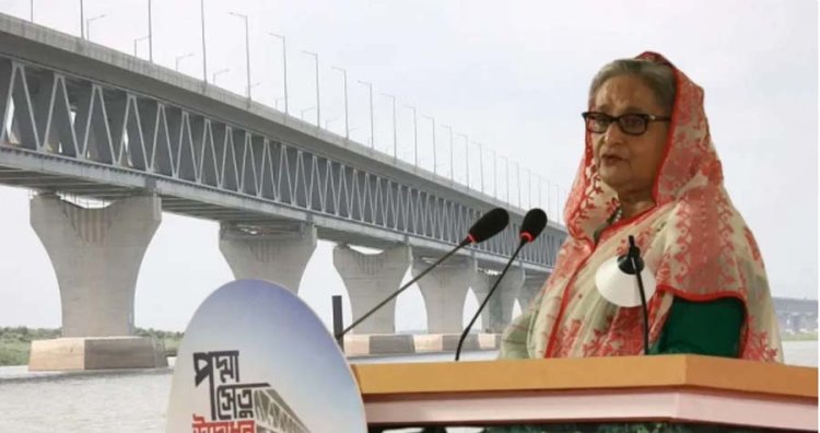‘ টুস করে ফেলে দেওয়া’ বক্তব্যের জন্য হাসিনার বিরুদ্ধে মামলা