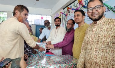 লালমোহনে সহকারী প্রাথমিক শিক্ষা কর্মকর্তাকে পদোন্নতিজনিত বিদায় সংবর্ধনা