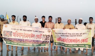 লালমোহনে অর্ধকোটি টাকার অবৈধ জাল-খুটি ধ্বংস