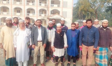 ইন্ডাস্ট্রিয়ালিস্টস এন্ড বিজনেস ম্যান ওয়েল ফেয়ার ফাউন্ডেশন লালমোহন ইউনিয়নের সভাপতি এছহাক, সম্পাদক মাকসুদ