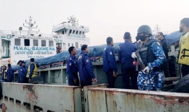 চাঁদপুরে জাহাজে রোমহর্ষক হত্যাকাণ্ড, সবার বাড়ি নড়াইলে