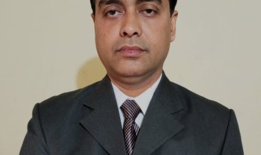 মনপুরায় 'শ্রেষ্ঠ বিজ্ঞান শিক্ষক'র পুরষ্কার পেলেন মহিলা কলেজের কানুলাল দে