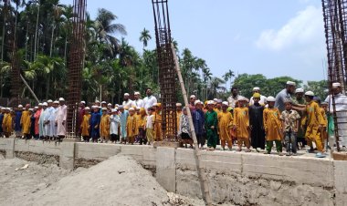 লালমোহনে মাদ্রাসার নির্মানাধীন ভবনের কাজ বন্ধে মামলা খারিজ করলো আদালত